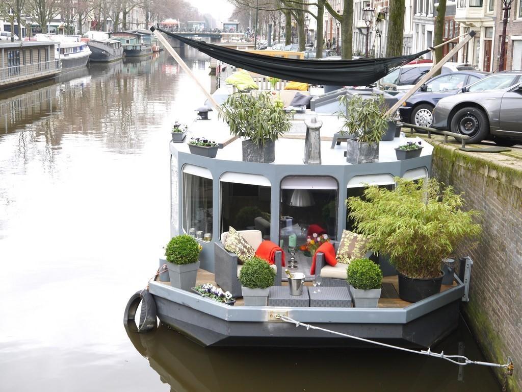 فندق Houseboat Prinsheerlijk أمستردام الغرفة الصورة